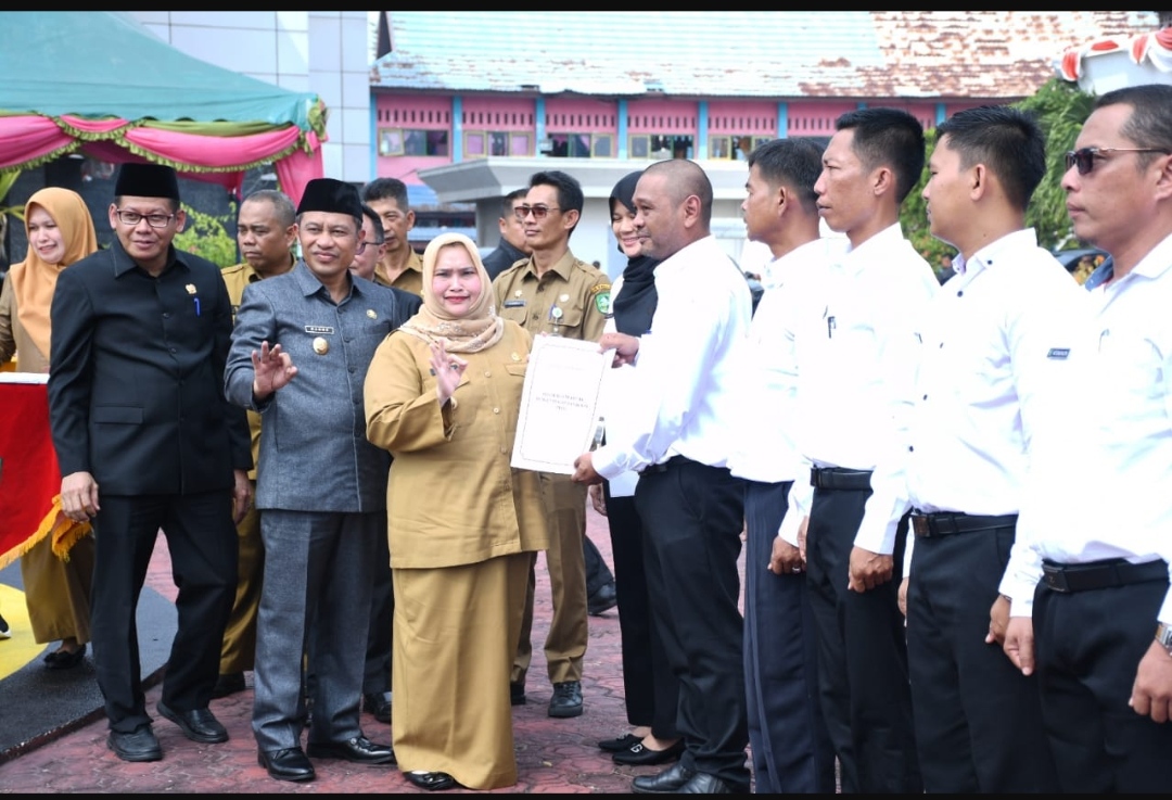 “Terima Kasih Ibu Bupati Kasmarni, Akhirnya Kami Jadi Guru PPPK” Desa Pematang Obo